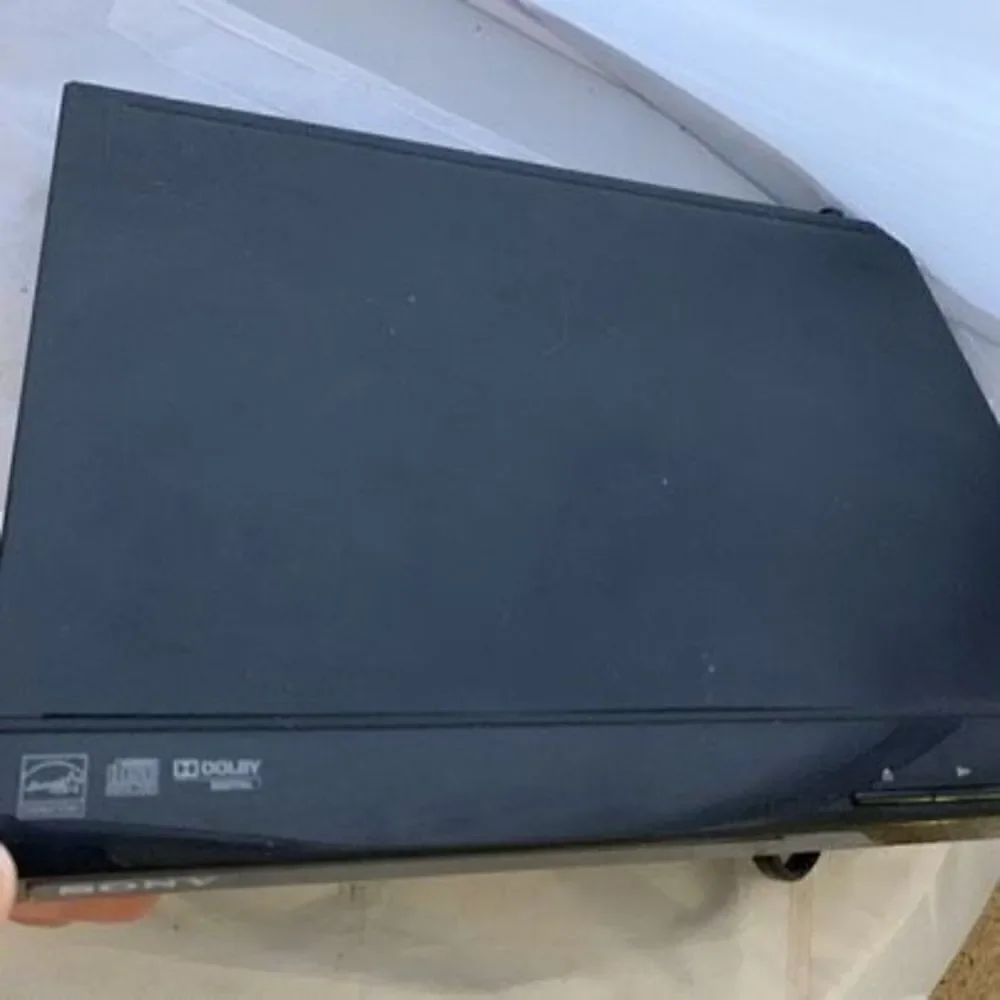 Sony CD/DVD Player Model No. DVP-SR210P No Remote-Tested